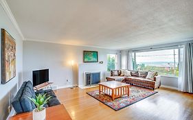 Lovely Tacoma Home With Puget Sound And Mountain Views
